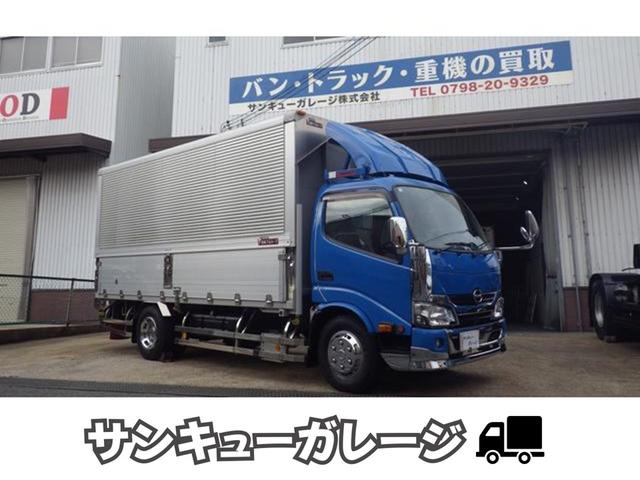 　低床３．３ｔアルミウイング／４０００ｃｃターボ／積載３３００ｋｇ／標準ロング／長４３３ｃｍ・幅１８０ｃｍ・高１９５ｃｍ／エアコン／パワステ／パワーウインドウ／ＥＴＣ／ナビ／テレビ／仕上げ済み