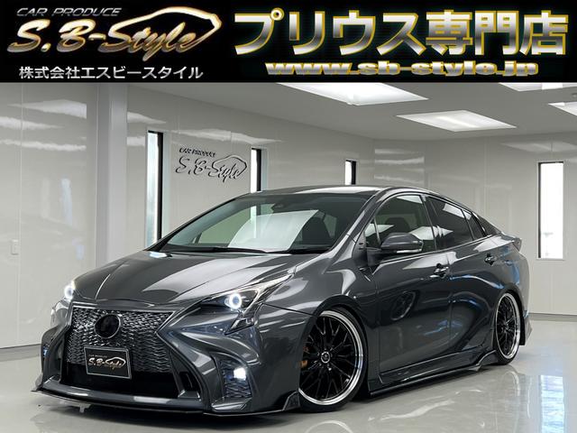 トヨタ プリウス Ｓセーフティプラス １９インチホイール ガングリップ