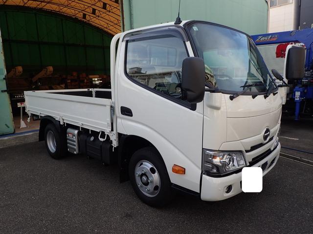 　２ｔ　標準１０尺　平ボディ　ＡＴ