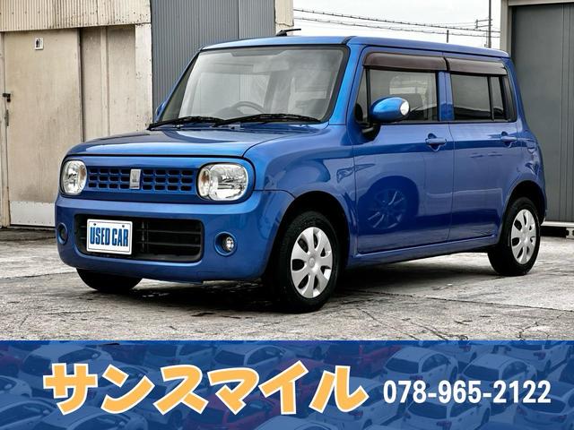 お買い物するのにぴったりな軽自動車　ラパン♪ 内外装共に傷少なく安心です。