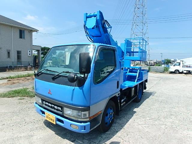 アイチ製9.9M高所作業車(1枚目)