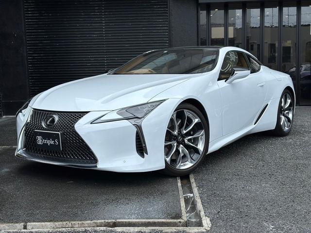 ＬＣ５００　Ｓパッケージ　２１インチアルミホイール　３眼ＬＥＤヘッドライト　カーボンルーフ　カーボンスカッフプレート　アルカンターラコンビシート　マークレビンソン