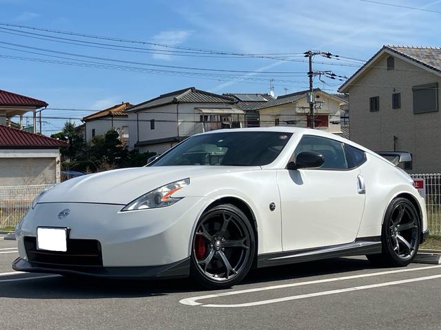 日産 フェアレディＺ ニスモ　６速ＭＴ　ハーフレザーシート　純正ナビ
