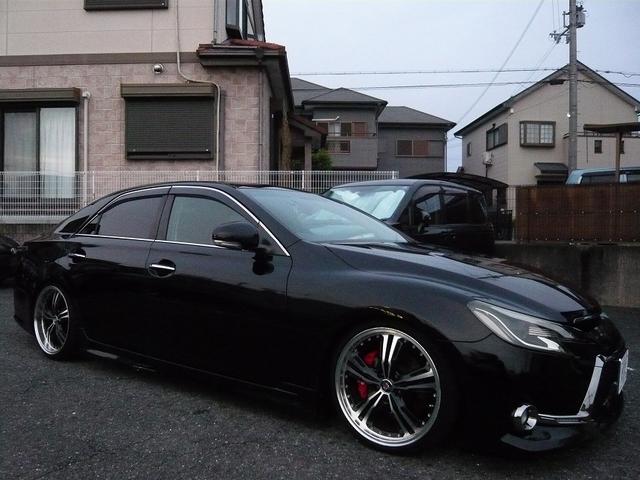 ２５０Ｇ　リラックスセレクション　１９ＡＷ　車高調　Ｇ’ｓ仕様　フロントリアエアロ　４本出しマフラー　ブラックシートカバー　ナビ　フルセグＴＶ　バックカメラ　ブラック内装　カーボン調パネル　シーケンシャルウィンカー仕様　ＬＥＤフォグ