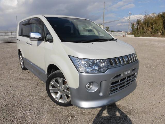 シャモニー 4WD 両側パワスラ スマートキー ETC(1枚目)