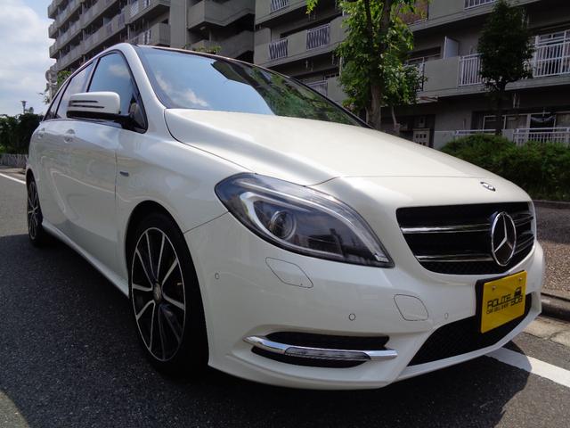 Ｂ１８０　ブルーエフィシェンシースポーツナイトＰＫＧ　ＨＤＤナビ／フルセグ／バックカメラ／Ｂｌｕｅｔｏｏｔｈ／ＣＤ録音／ＤＶＤ再生／ターボ車／ＨＩＤ／キーレス／アイドリングストップ／クルコン／コーナーセンサー／ＰＷシート／ドラレコ／１８インチアルミホイル