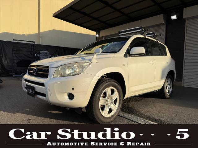 ＲＡＶ４(トヨタ) Ｘ　純正ＨＤＤナビＴＶ　ＤＶＤ　ＭＤ　ＦＭ・ＡＭラジオ　コーナーセンサー　ＴＨＵＬＥキャリア　４ＷＤ 中古車画像