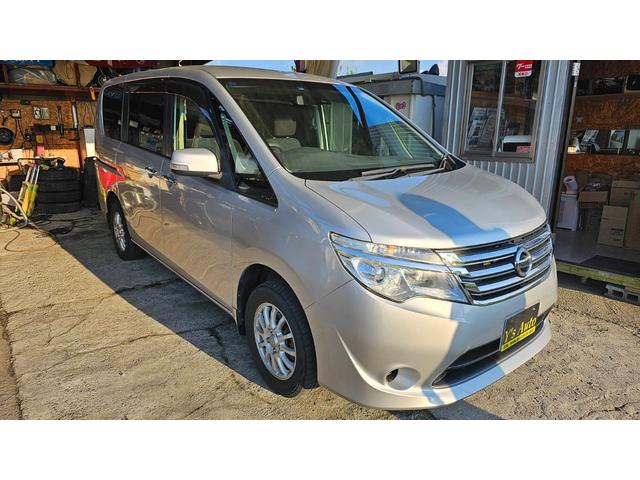 日産 セレナ