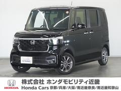 N-BOXカスタム ベースグレード 2年保証当社試乗車ナビDレコRカメETC片電扉 渋滞追従クルーズ Bluetooth 障害物センサー シートヒーター デイライト フルセグTV DVD再生 純正アルミホイール スペアキー有り 中古車画像