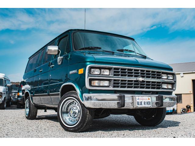 ＣＨＥＶＹ　Ｇ２０　ＶＡＮ　ＢＥＡＵＢＩＬＬＥ １９９５年最終モデルのシェビーバン　パッセンジャー　ビュービル完成です！