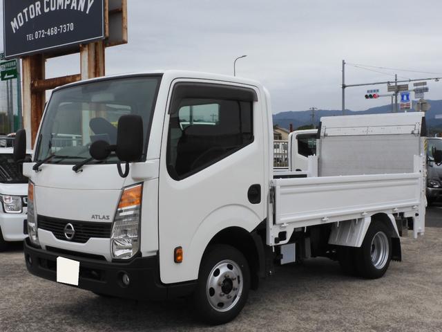 アトラストラック 　平　オートマ　　新明和垂直パワーゲート付　ラジコン付　積載１．５ｔ　総重量５ｔ未　５ｔ限定免許対応　バックモニター　左電動格納ミラー　キーレス　ＡＴ　荷室内寸　３１０　１６０　３８（1枚目）
