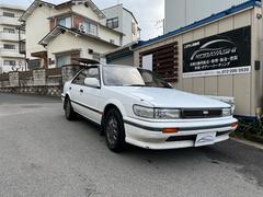 日産　ブルーバード　２０００ＳＳＳアテーサＸ　５速マニュアル　エアコン　パワーステアリング