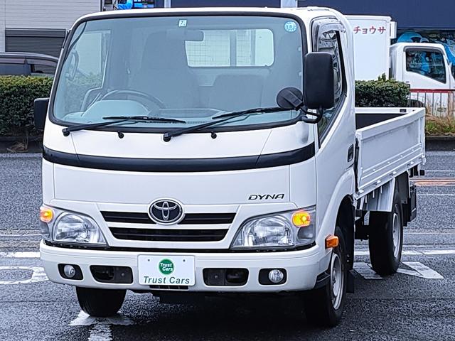 １０尺／フォグ／高床／積載１．４５ｔ／５速ＭＴ／ 荷台内寸　３０５０ｍｍ　１５８０ｍｍ　３８０ｍｍ