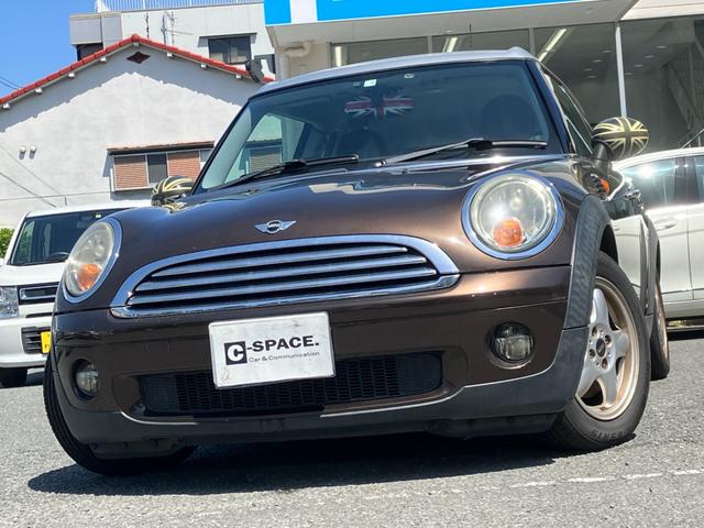 ＭＩＮＩ(ミニ) クーパー　クラブマン　車検　革巻ステアリング　１５インチ純正アルミ　プッシュスタート　電格ミラー 中古車画像