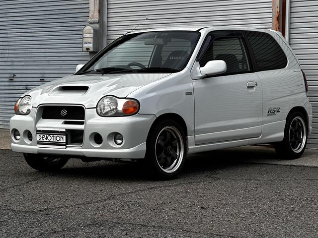 スズキ アルトワークス 1998年モデル RS/Z (MT)の価格・性能 スズキ アルトワークス 1998年モデル RS/Z (MT)の価格・性能