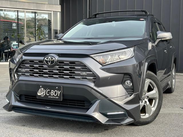 ＲＡＶ４ Ｇ　純正９インチＳＤナビ　フルセグ地デジＴＶ　ブルートゥース　４ＷＤ　プリクラッシュセーフティ　レーダークルーズコントロール　パワーバックドア　ソフトレザーシート　ＴＲＤエアロキット　ビルトｉｎＥＴＣ