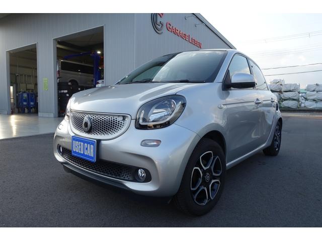 スマートフォーフォー(スマート) プライム　ブラックレザーシート　シートヒーター　Ｂｌｕｅｔｏｏｔｈ対応オーディオ　キーレス２本　ＥＴＣ　パノラマルーフ　クルーズコントロール　純正アルミホイール 中古車画像