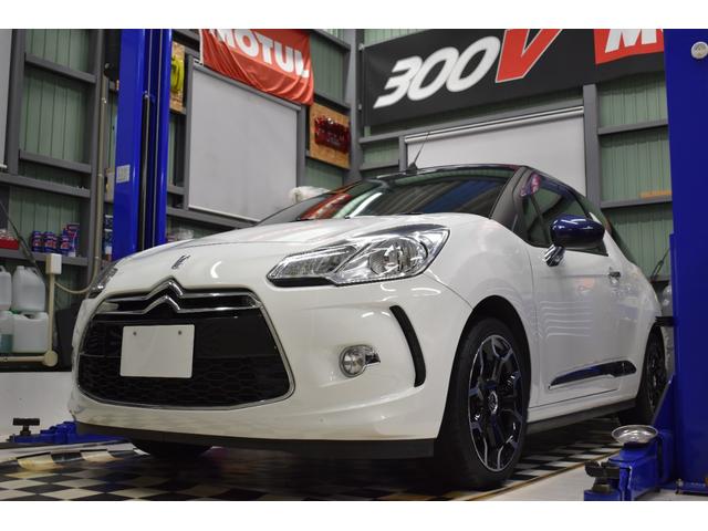 禁煙／レザーシート／電動ルーフ／６ＭＴ １６００ｃｃターボ／ＥＴＣ／バックソナー／純正１７ＡＷ