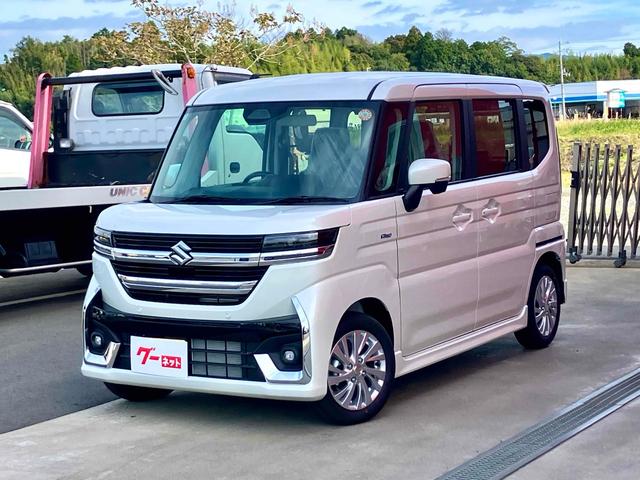 車両周辺をカメラ映像で確認できる機能！全周囲カメラ！ 電動格納ミラー　シートヒーター　ベンチシート　ＣＶＴ　盗難防止システム