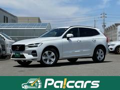 ボルボ　ＸＣ６０　プラス　Ｂ５　ナビ　黒革シート