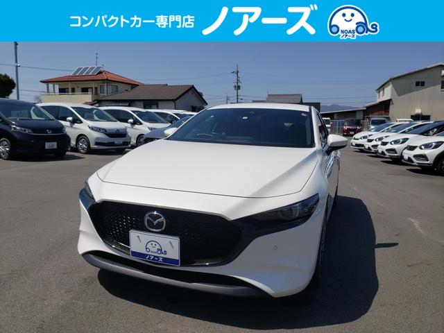 マツダ ＭＡＺＤＡ３ファストバック ２０Ｓ　Ｌパッケージ　純正ナビ　ビルトインＥＴＣ　ドライブレコーダー前後　アダプティブクルーズコントロール　シートヒーター　ステアリングヒーター　パワーシート　ＬＥＤヘッドライト　バックカメラ　純正アルミホイール