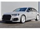 ＲＳ４アバント ベースグレード　／カーボンエンジンカバー／ＳＳＲオーダー２０インチアルミ／サンダアボルトチタニウム／ＫＷ車高調／ナルドグレー／カーボンスタイリングＰＫＧ／パノラマルーフ（1枚目）