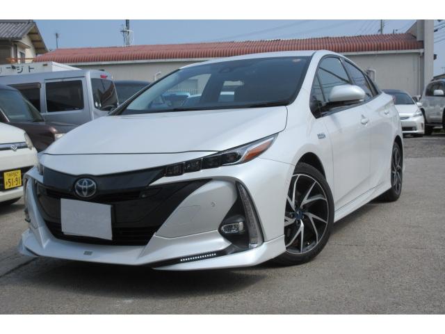 プリウスＰＨＶ(トヨタ) Ａプレミアム　ワンオーナー　ＴＲＤエアロ　モデリスタ１７ＡＷ　純正ナビＴＶ　３６０°カメラ　おくだけ充電　ＨＵＤ　ＢＳＭ　レダクル 中古車画像