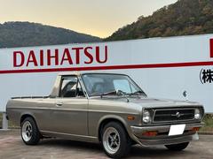 サニートラック DX DX シルバー全塗装 4MT Fスポイラー MOMOステアリング 社外ホイール 丸目2灯フェイス フェンダーミラー 社外マフラー 中古車画像