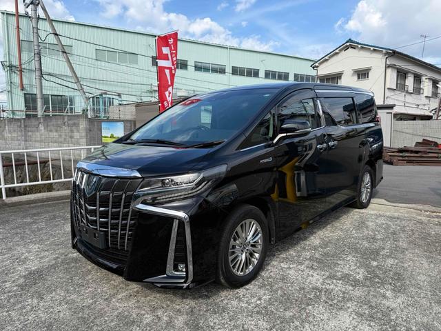 ナビ付♪家族でのお出かけや、趣味や旅行に如何ですか？ スマートキー　電動格納ミラー　シートエアコン　後席モニター　３列シート