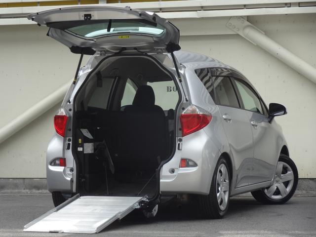 Ｇ　車いす仕様車スロープタイプ　福祉車両　スローパー　クルコン　エアサス　革ハンドル　純正ナビ　Ｂカメ　ワンセグ　レベライザー　ＭＴモード