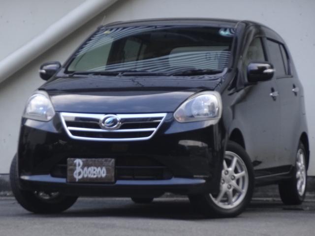 スマートキー　Ｐスタート　革巻ハンドル　純正ＡＷ ＣＤ　ラジオオーディオ　オートエアコン　アイドリングストップ