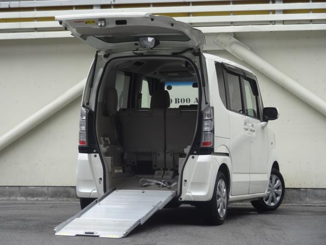 福祉車両　車椅子１台固定　両側スライド　バックカメラ ステリモ　ＣＤ　オートエアコン