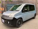 carPhoto