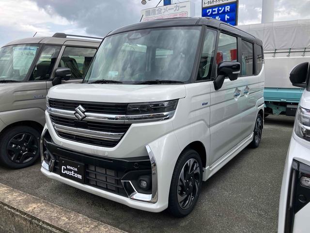 スペーシアカスタム ハイブリッドＸＳ　届出済未使用車　元展示車　９インチメーカーナビ　ＴＶ　全方位カメラ　両側電動スライドドア　オートクルーズコントロール　レーンアシスト　衝突被害軽減システム　オートライト　ＬＥＤヘッドランプ（1枚目）