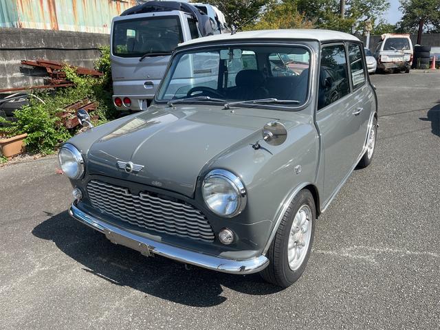 ＭＩＮＩ メイフェア１．３ｉ　アルミホイール　革シート　ＭＴ　ＣＤ　エアコン　運転席エアバッグ