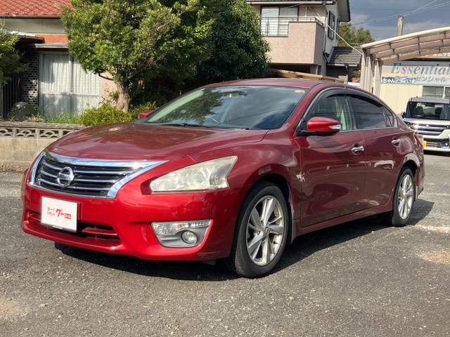 ティアナ(日産) ＸＶ　ナビＡＶＭパッケージ　ナビテレビ　アラウンドビューモニター　ＥＴＣ　スマートキー　プッシュスタート　セキュリティー　アイドリングストップ　レザーシート　助手席オットマン 中古車画像