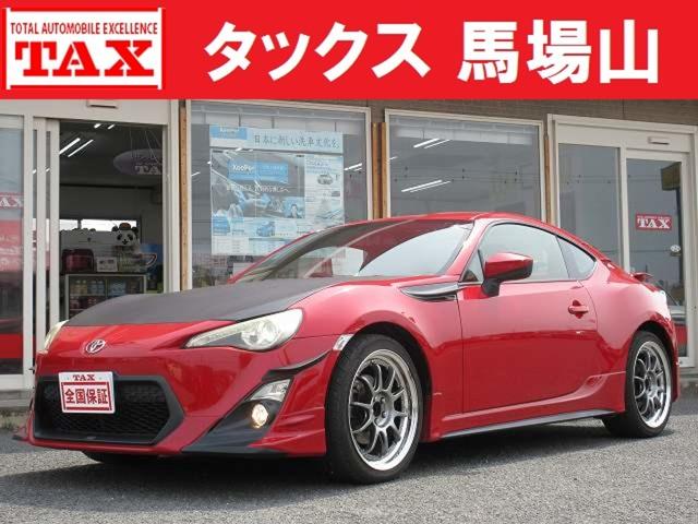 トヨタ ８６ ＧＴリミテッド　ＴＲＤエアロ／フェンダー　ＳＡＲＤレーシングマフラー　１８インチアルミ　ローン月々２５．１００キントウ　全国２年／走行無制限保証　ハーフレザーシート／シートヒーター　ＴＲＤプッシュススイッチ　ナビ