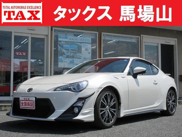 トヨタ ＧＴリミテッド　ＴＲＤ製エアロ／純正リアスポイラー／ＴＲＤ製４本出しマフラー　フェンダーアーチ　ＴＯＭＳスロットルコントローラー　黒ハーフレザーシート／シートヒーター　ドライブレコーダ　ナビ／フロント／バックモニター