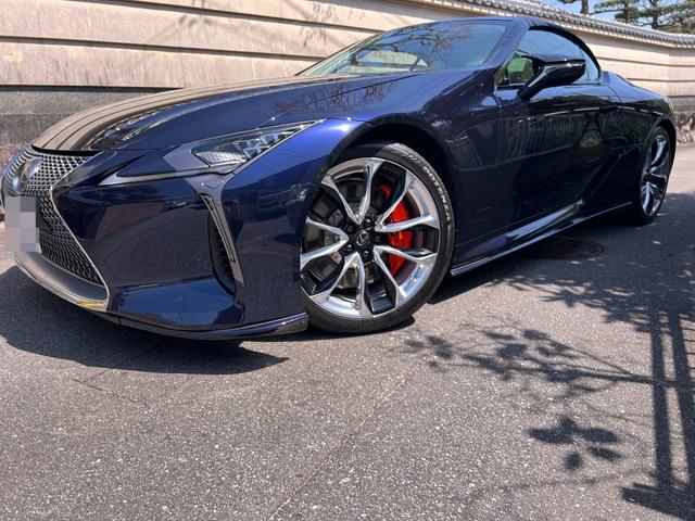ＬＣ５００　コンバーチブル　ＴＲＤエアロ（フロント・サイド・リア・ミラーカバー・パフォーマンスダンパ）　スペーサー（５ｍｍ：前後共）　２０インチＡＷ　レザーシート　ワンオーナー