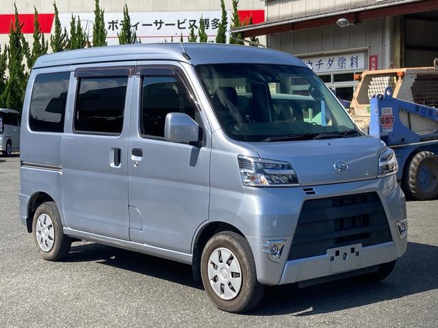 ダイハツ ハイゼットカーゴ クルーズＳＡＩＩＩ　４ＷＤ　衝突被害軽減ブレーキ　アイドリングストップ　オートマチックハイビーム　ナビ　フルセグＴＶ　Ｂｌｕｅｔｏｏｔｈ　ＣＤ　ＤＶＤ再生　車検整備付