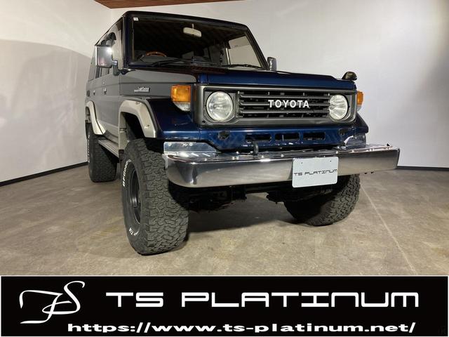 ランドクルーザー70(トヨタ)ZX 4WD サンルーフ ナビ ランドクルーザー70(トヨタ)ZX 4WD サンルーフ ナビ