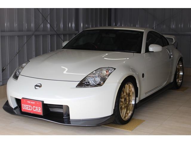 フェアレディＺ(日産) バージョンニスモ　タイプ３８０ＲＳ　ＦＵＪＩＴＳＵＢＯエキマニ・Ｍｉｎｅ’ｓフロントパイプ・ａｍｕｓｅフルチタンマフラー・ＱｕａｎｔｕｍDampers・ＢＢＳＲＧ−Ｒ１９ＡＷ・ＡＲＣオイルクーラー・ナビＴＶ・Ｂカメラ・保証書／取説／スペアキー有 中古車画像