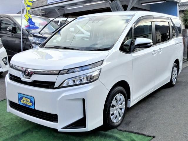 Ｘ　後期型　純正１０型ＳＤナビ　地デジ　Ｂカメラ　Ｂｌｕｅｔｏｏｔｈ　衝突被害軽減　車線逸脱防止　アイドリングストップ　スマートキー　ＬＥＤライト　７人乗り　自動ドア　全国対応無料２年保証(1枚目)