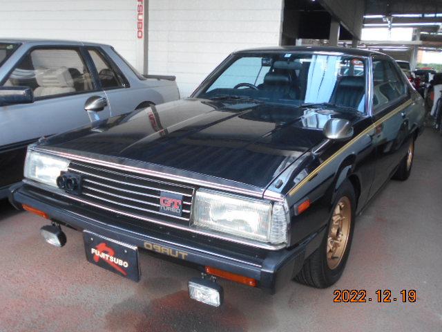 日産 スカイライン 　ＧＴ－Ｔｕｒｂｏ　ＨＧＣ２１１