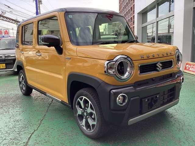 ハイブリッドＸ　届出済未使用車　全方位カメラ　アイドリングストップ　オートマチックハイビーム　レーンキープアシスト　スマートキー　プッシュスタート　セキュリティー