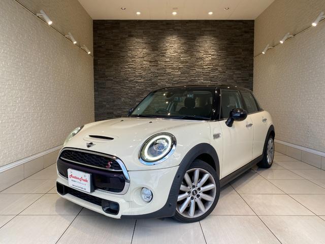 ＭＩＮＩ(ミニ) クーパーＳＤ　ナビ　バックカメラ　コーナーセンサー　フォグ　１７インチＡＷ 中古車画像