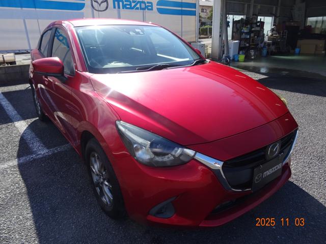 デミオ(マツダ) １３Ｓツーリング　ＣＤ／ＤＶＤプレイヤー＋地上デジタルＴＶチューナー（フルセグ）　セーフティパッケージ　セーフティクルーズパッケージ 中古車画像