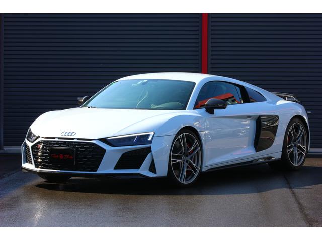 アウディ ｒ８ｖ１０クーペパフォマンス５ ２ｆｓｉクワｓトロニック ディーラー車 左ハンドル ガラスエンジンフード カーボンエンジンカバー ｂａｎｇ ｏｌｕｆｓｅｎサウンド ナッパーレザーシート ダイヤモンドステッチ レッドキャリパー バーチャルコクピット