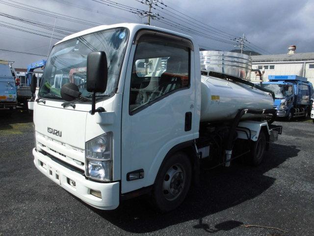 ３７００Ｌ　バキュームカー　３．７Ｔ　糞尿車　衛生車　清掃車　モリタエコノス製(1枚目)