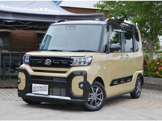 ファンクロス　届出済未使用車　新車保証付き